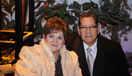  Ana María Cuesta y José Hernández.