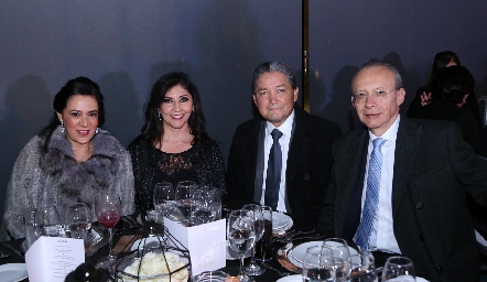  Rosalba Turrubiartes, Angélica Ramírez, Herminio Ruiz y Gabriel Puente.