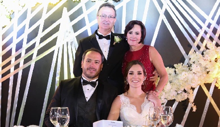  Fernando Matienzo, Laura Valle, Roberto Ramírez y Laura Matienzo.