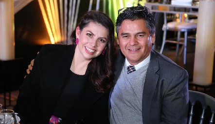  Alejandra Sáenz y Manuel Zacarías.