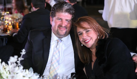  Manuel Almaguer y Adriana Valle.