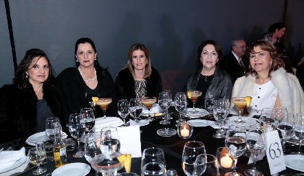 Rosario de Ortuño, Maga Jiménez, Pupy Foyo, Coco Estrada y Lucía Estrada.