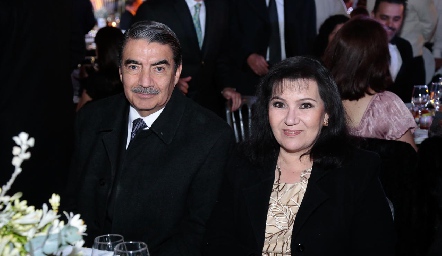  Alejandro Zermeño y Patricia Arce.