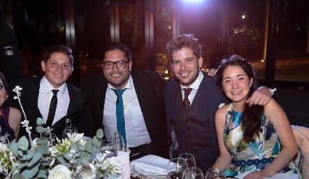  Jonathan Cisneros, Andrés Franco, Antonio Serrano y Emma García.