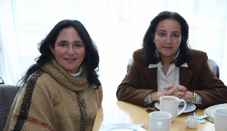  María y Rosa Maza.