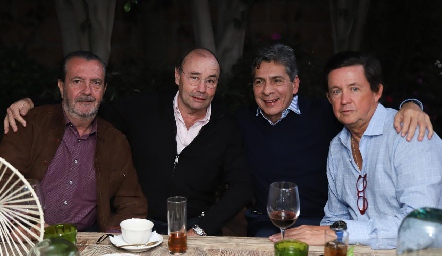  Ángel Rivero, Fernando López, Julio Castelo y Carlos López.