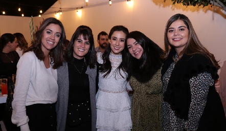  María Pía González, María José Aranda, Tere Mancilla, Ruth Martínez y MarijoMotilla.