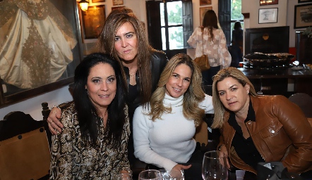  Ana Luisa Lujambio, Isabel Garfias, María José Pedrero y Maricarmen Pizzuto.
