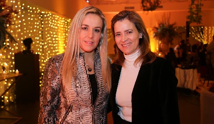  Mónica Torres y Marisa Valle.