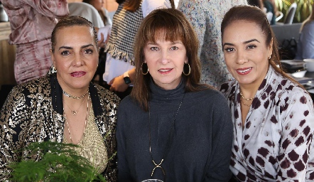 Mimí Hinojosa, Tawi Garza y Lorena Herrera.