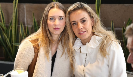 Daniela Borbolla y Mónica Torres.