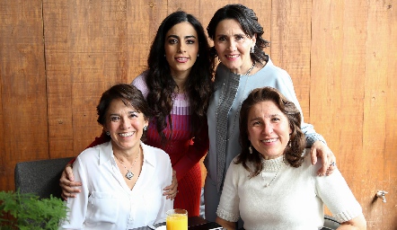  Lucía Rangle, Lula Torres, Lula López y Vero Rangel.