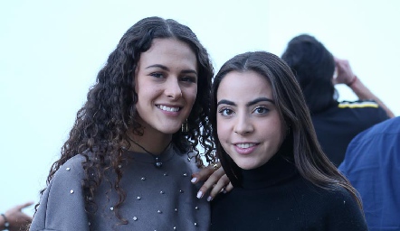  María Meade y Mariana Anaya.
