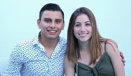 Diego Gatica y Regina Morones.