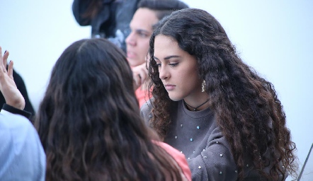  María Meade.