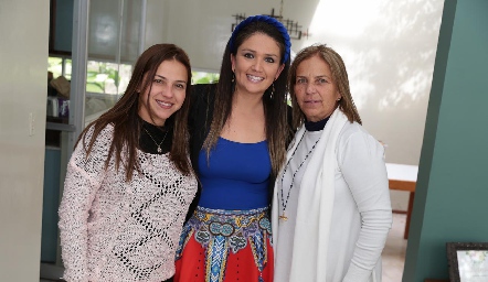  Daniela Mézquida, Luzma Ruiz y Beatriz Márquez.