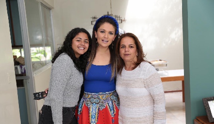  Michelle Martínez, Luzma Ruiz y Ely Márquez.