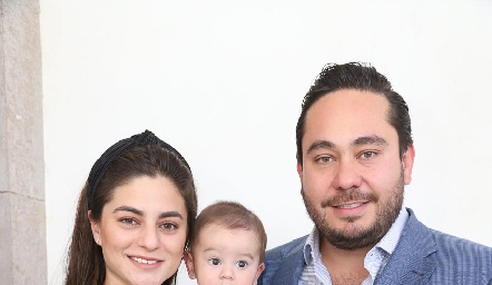  Verónica, Ángel y Ángel Torres.