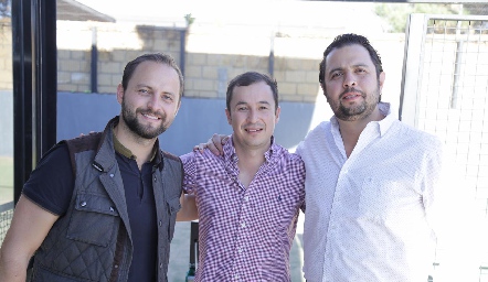  Juan José Dibildox, Andrés Balderas y Eduardo Dibildox.