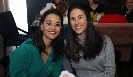  Iliana Pérez y Daniela Cruz.