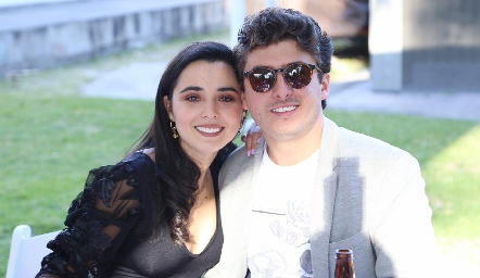  Brenda Aguilar y Juan Carlos Navarro.