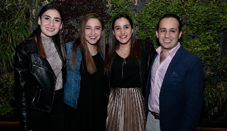  Gaby Bonilla, Fabiola Fernández, María y Paco Lavín.