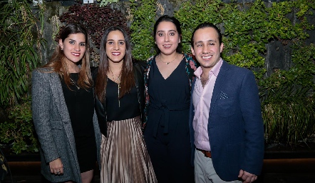  Andrea Alvarado, María Lavín, Fer Salazar y PacoLavín.