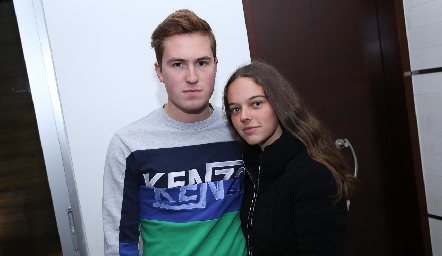  Rodrigo Rodríguez y Danna Fernández .