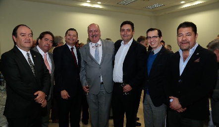   Enrique Martín del Campo, Ricardo Pérez, Octavio Pedroza, Juan Ramón Nieto, Alejandro Abaroa, Max Ramos y Jorge Armendáriz.