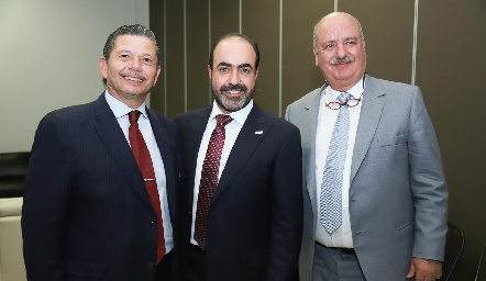  Octavio Pedroza, Gustavo Puente y Juan Ramón Nieto.