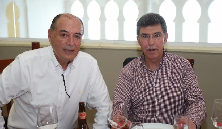  José Ruiz y Arturo Cadena.