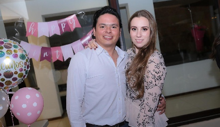  Barra Meade y Paty Dantuñano.