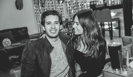  Benjamín Martín Alba y Mayte Dantuñano.
