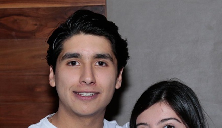  Miguel Tobías y Ana Paula García.