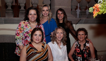  Vivian Rentería, Paty Piñero, Adriana Olguín, Cecilia Compeán, Aglae Gómez y Consuelo González