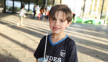  José Pablo.