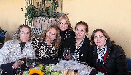  Patricia Peña, Doria Montoya, Chelito Mercado, Martha Acevedo y Mónica Alcalde.