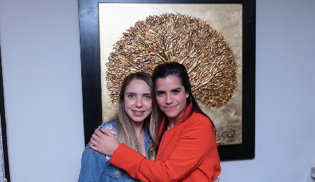  Mariana Peña y Nina Galarza.