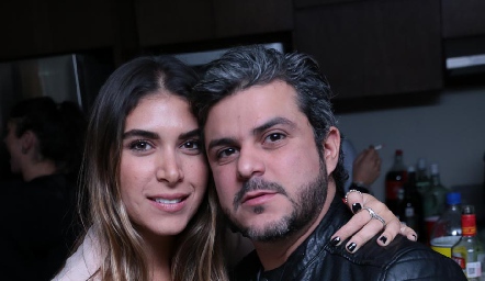  Mayra Díaz de León y José Luis Estrada.