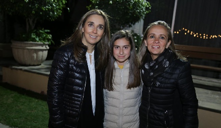  Nuria Ejarque, Nuria y María José Ejarque.