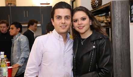  Rodrigo Zertuche y Marcela Iturriaga.