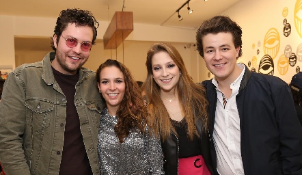 Pato Lozano, Lucila Andrade, Ale Álvarez y Gastón Lozano.