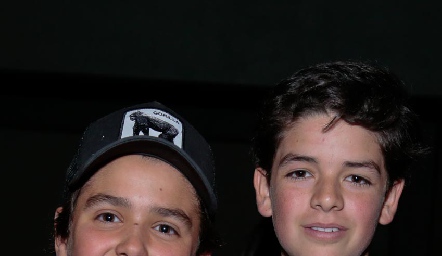  Andrés Morales y Pato Vera.