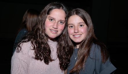 Kamila Dip y Anna Astrid Delgado.