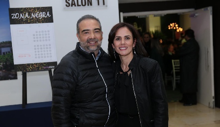  José Luis Mercado y Gabriela Briones.