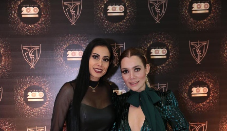  Nuria Gutiérrez y Lucy González.