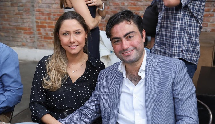  Patricia Córdova y Jorge Leos.