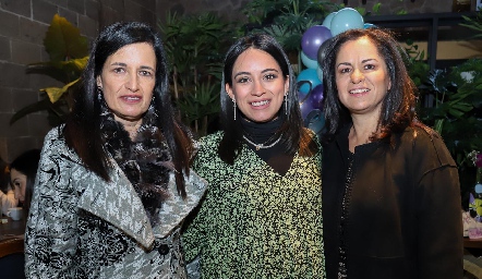  María Elena Leal, Alejandra Quesada y Claudia Ávila.