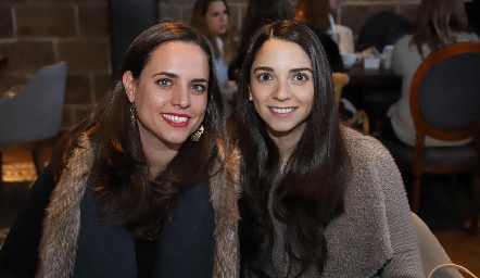  María Conchita Ortiz y Sofía Álvarez.