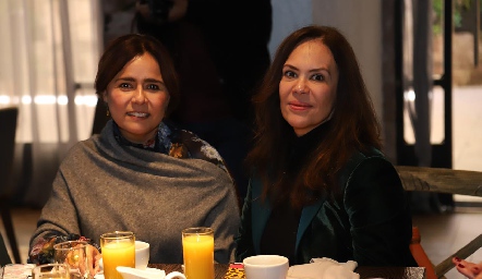  Laura Acosta y Malena Rubín de Celis.